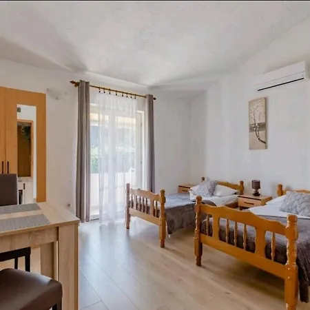 Racic * スプリト